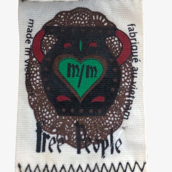 Free People NWT Sleeveless Blouse Size M Embroidered Straps - Picture 6 of 9